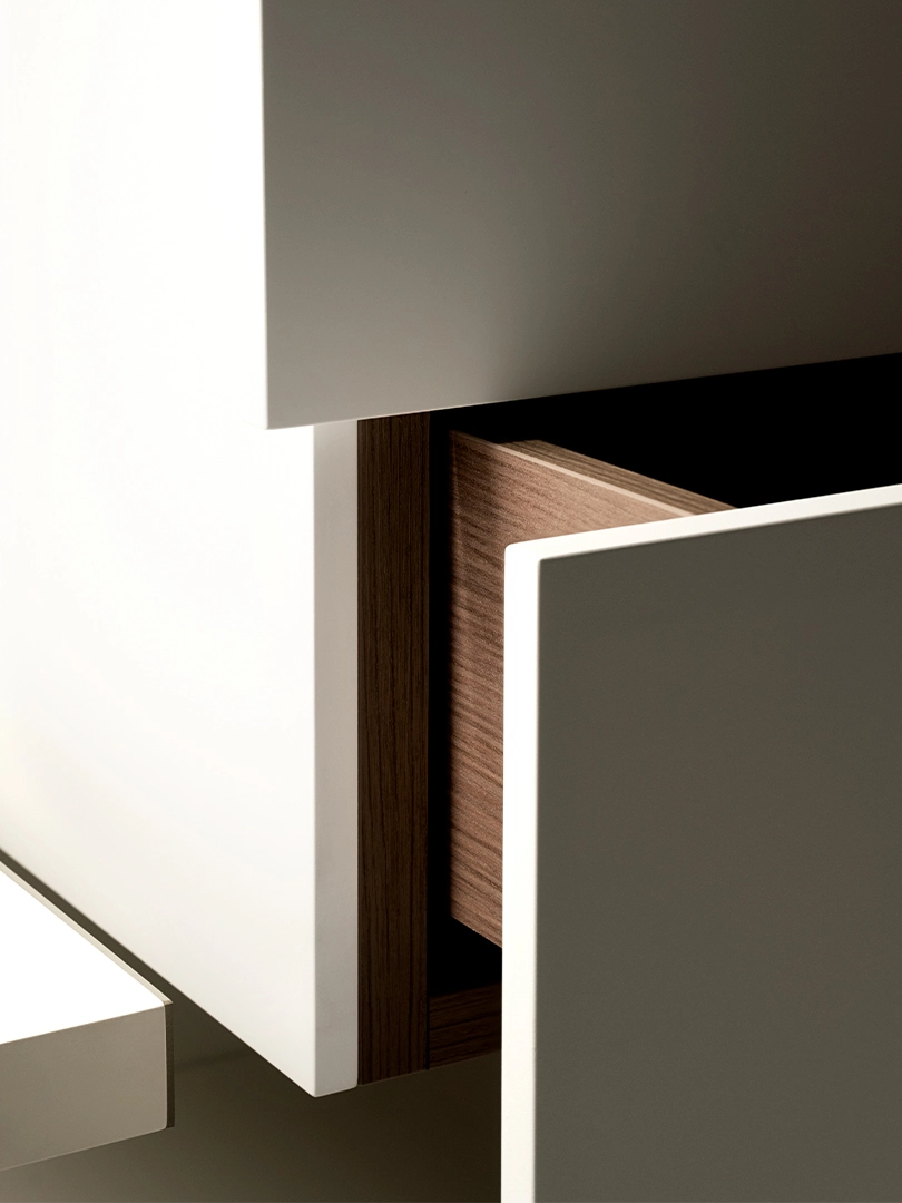 MODERN-DESIGN-WORDROBE-ANTIBES-BOISERIE-SLIDE5-2.webp